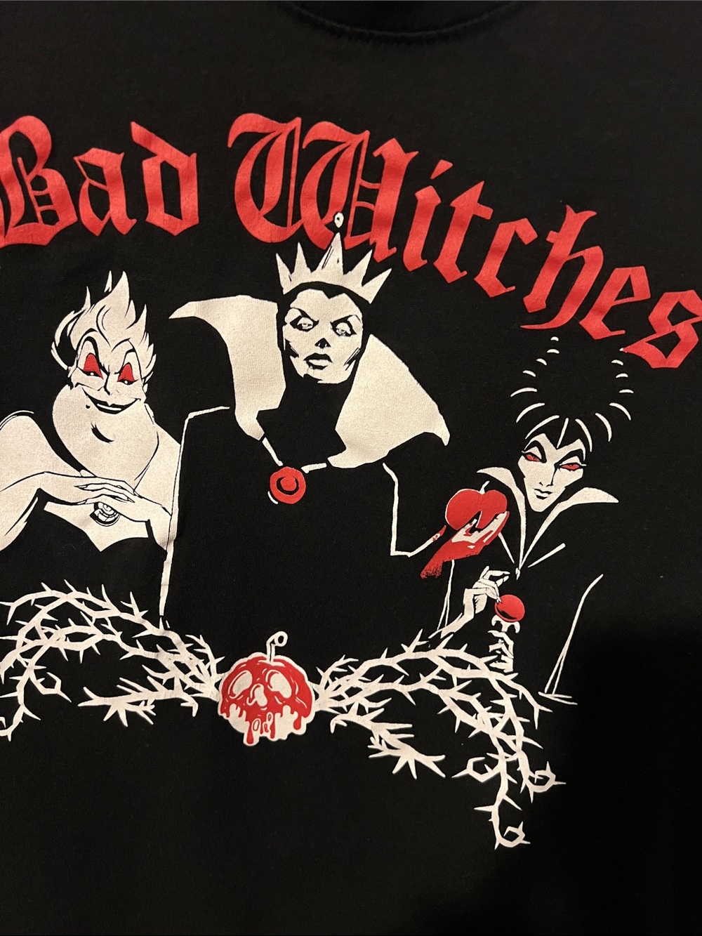 Disney Villians Black Graphic Tee with Red & White Print Halloween - Picture 3 of 6